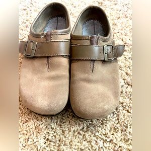Women's GH Bass Suede Leather Slip-On Shoes-Comfee- Beige Color-Size 5